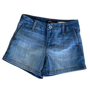 BCBG denim trouser shorts, size 3, excellent condition!
